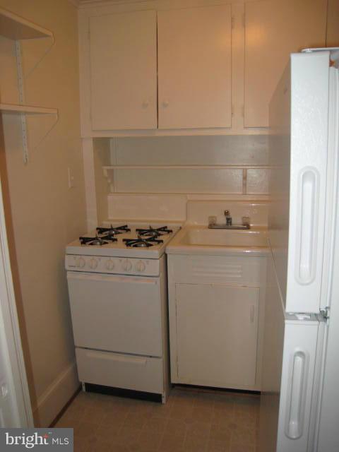 OLD TOWN - Residential Lease