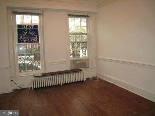 OLD TOWN - Residential Lease