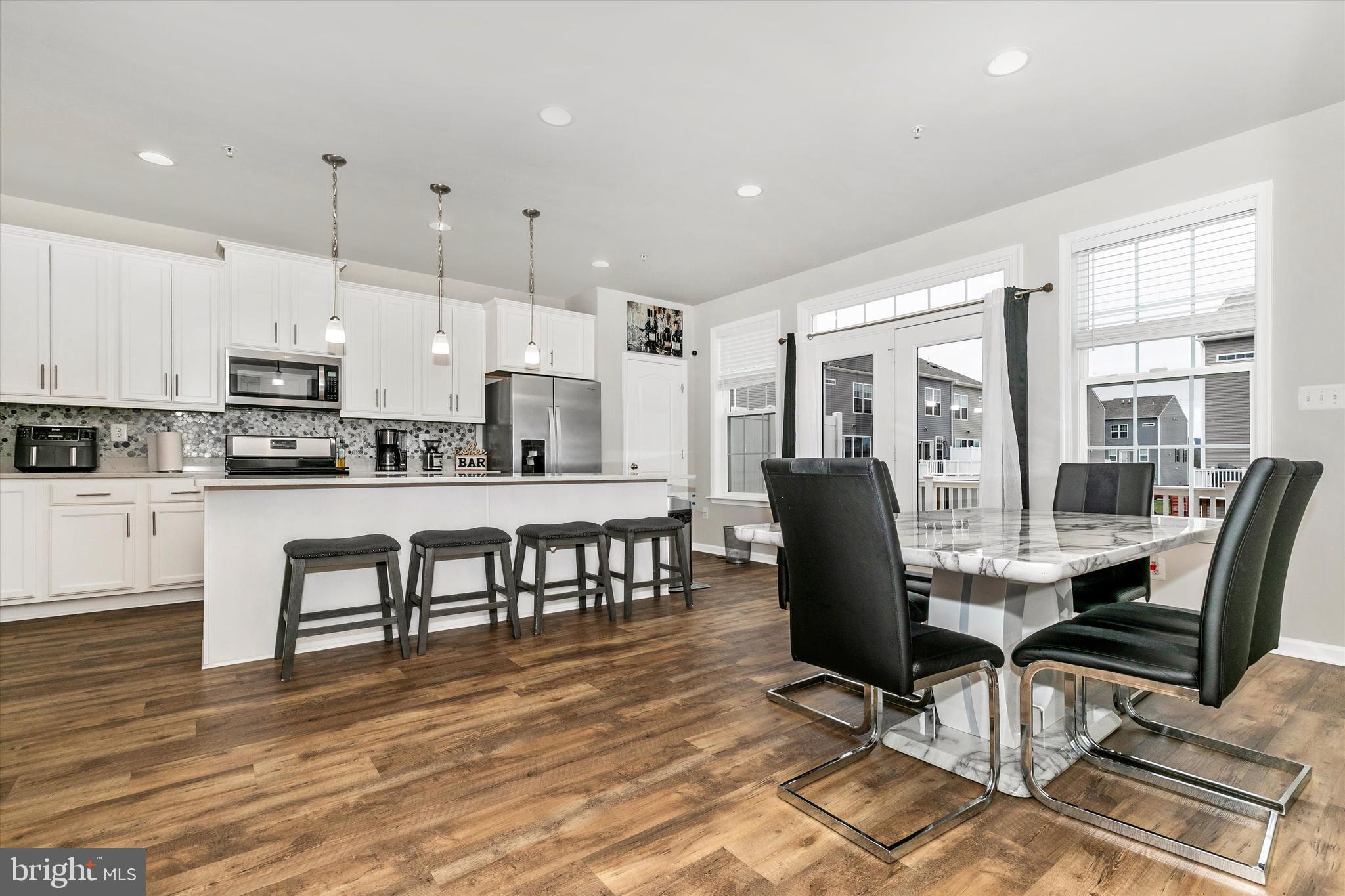 JEFFERSON PLACE - Residential