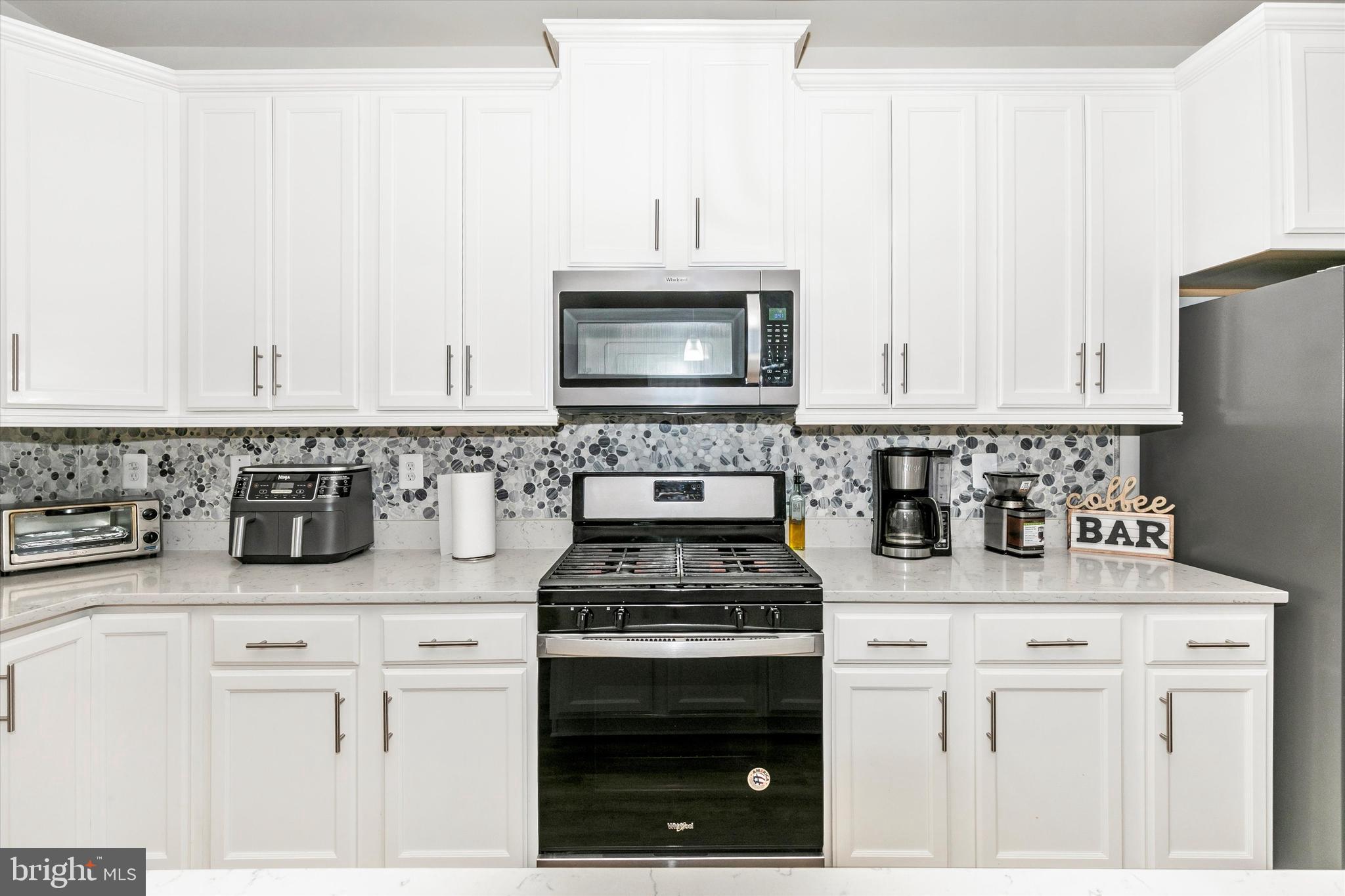 JEFFERSON PLACE - Residential