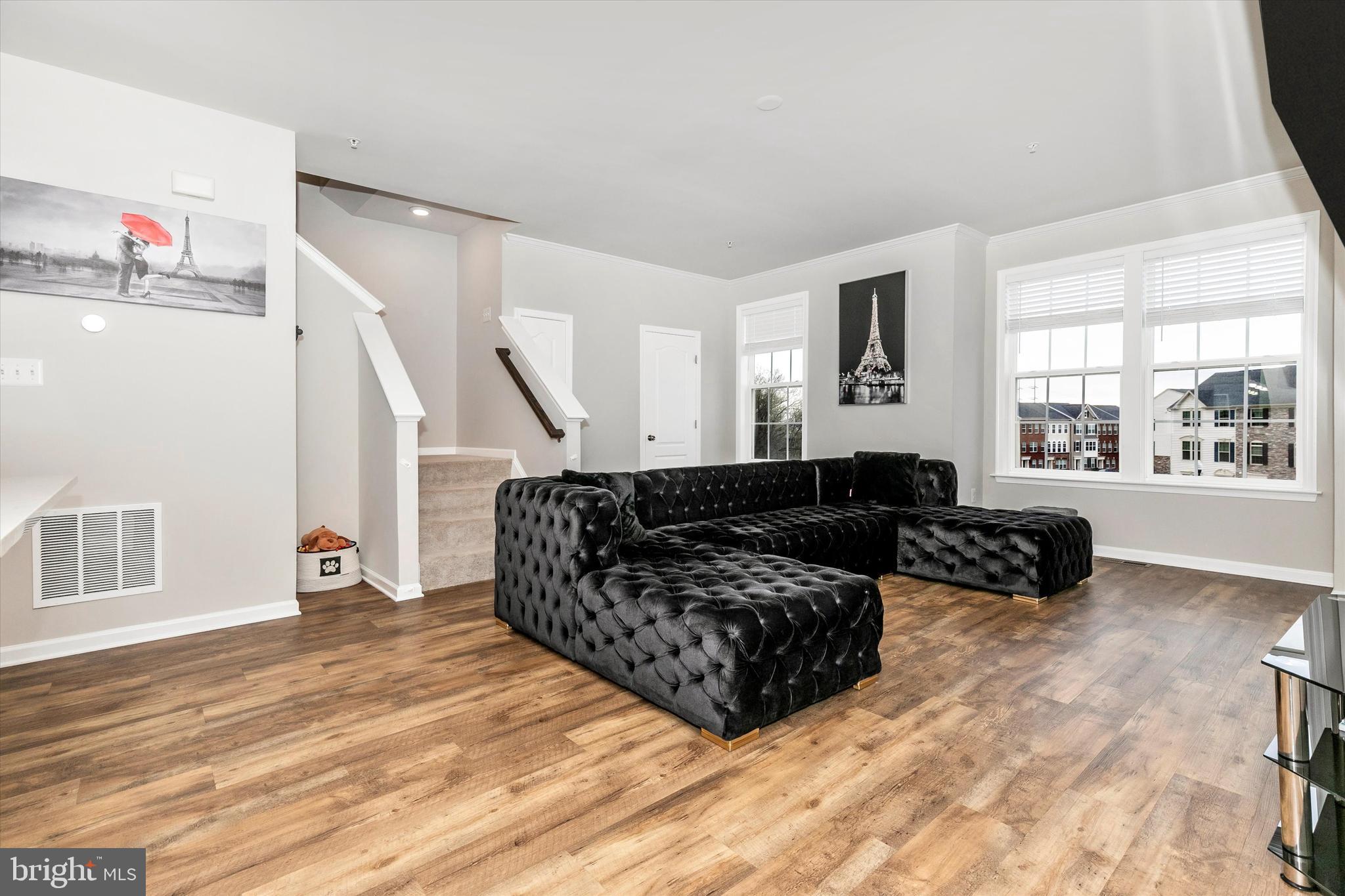 JEFFERSON PLACE - Residential