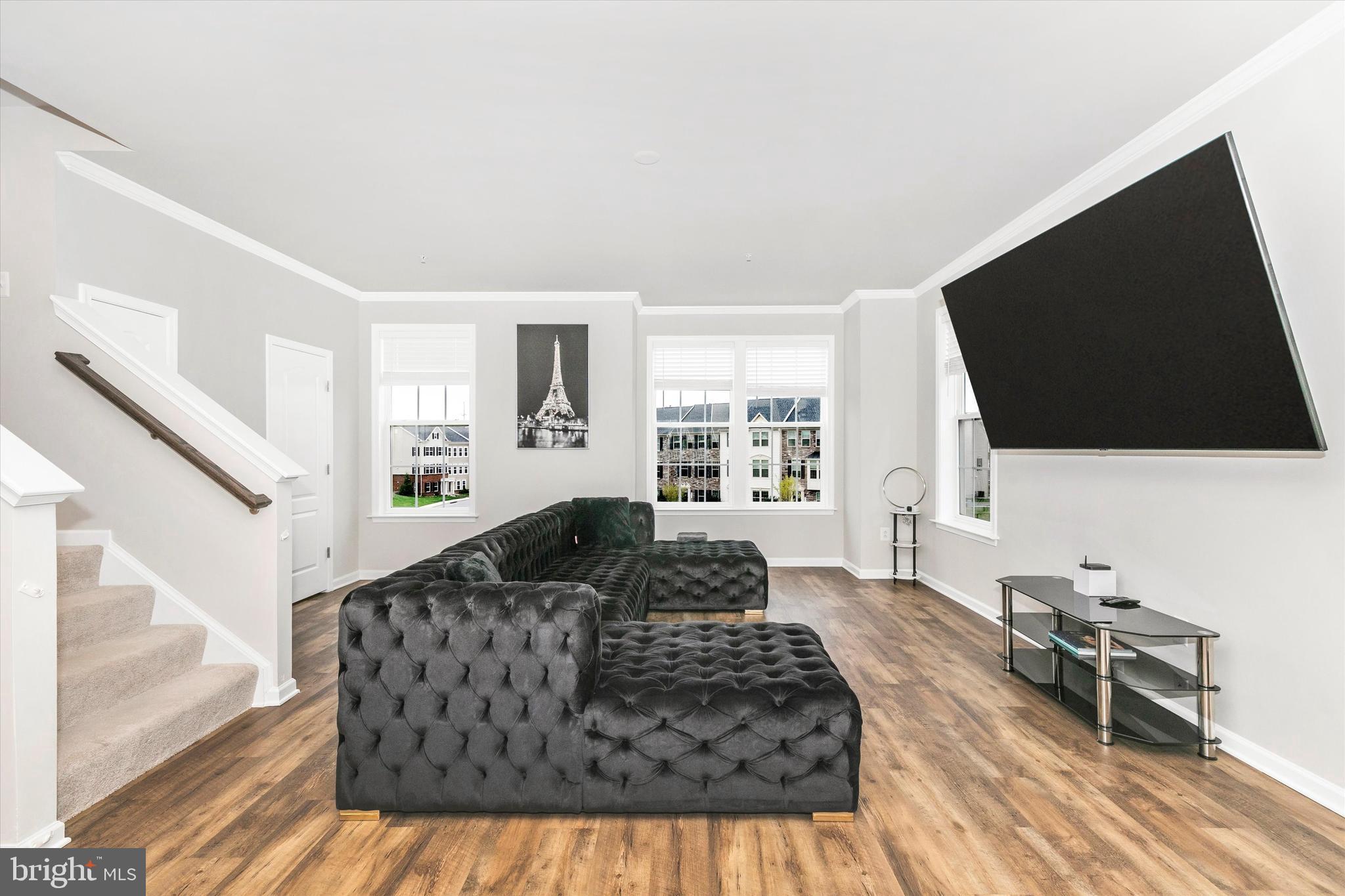 JEFFERSON PLACE - Residential