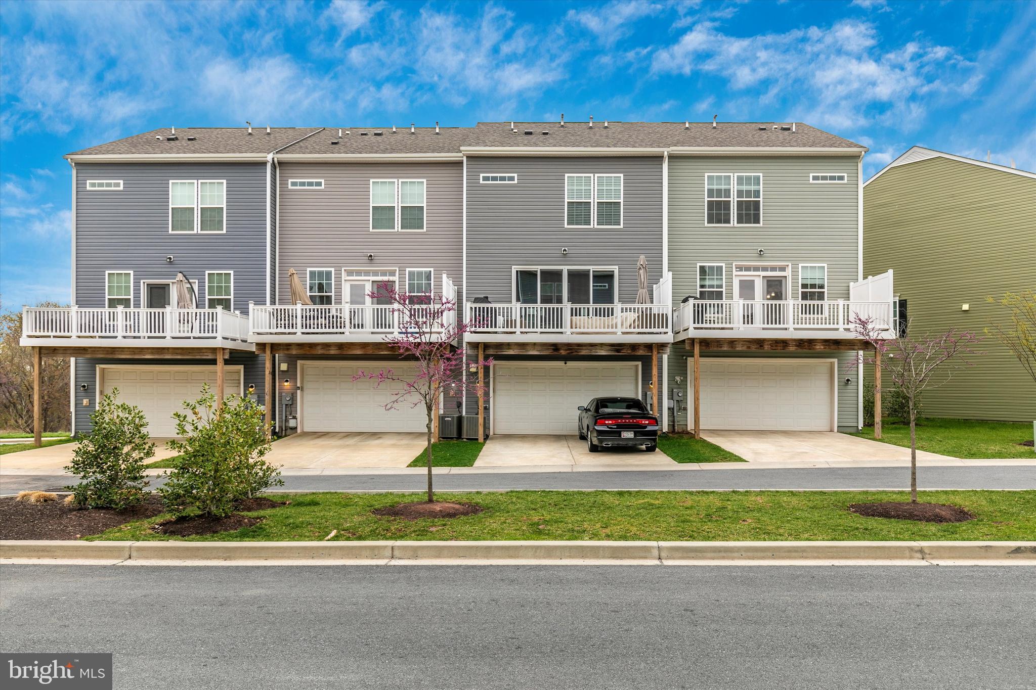 JEFFERSON PLACE - Residential