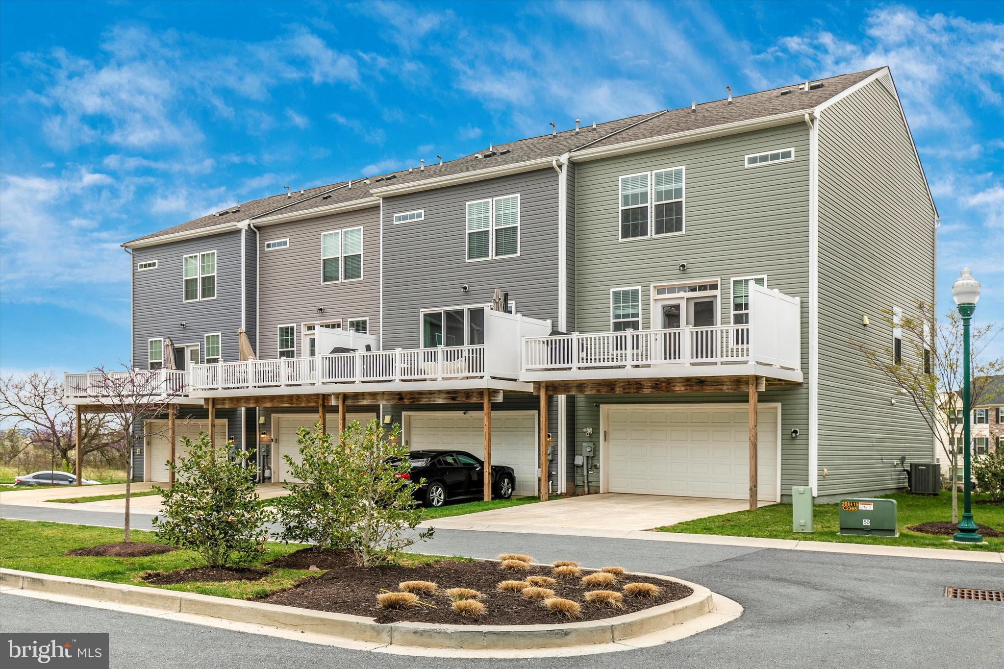 JEFFERSON PLACE - Residential