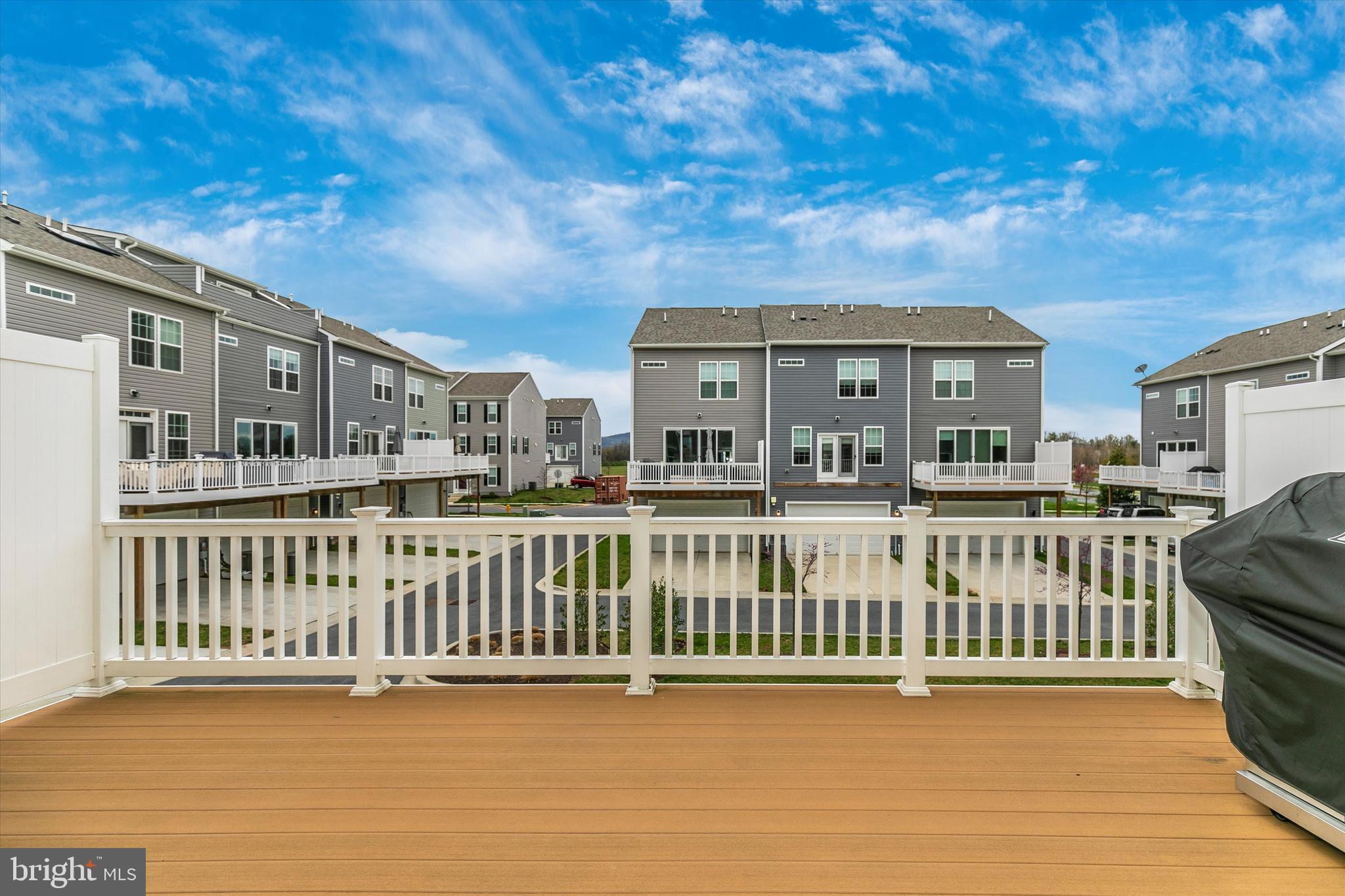 JEFFERSON PLACE - Residential