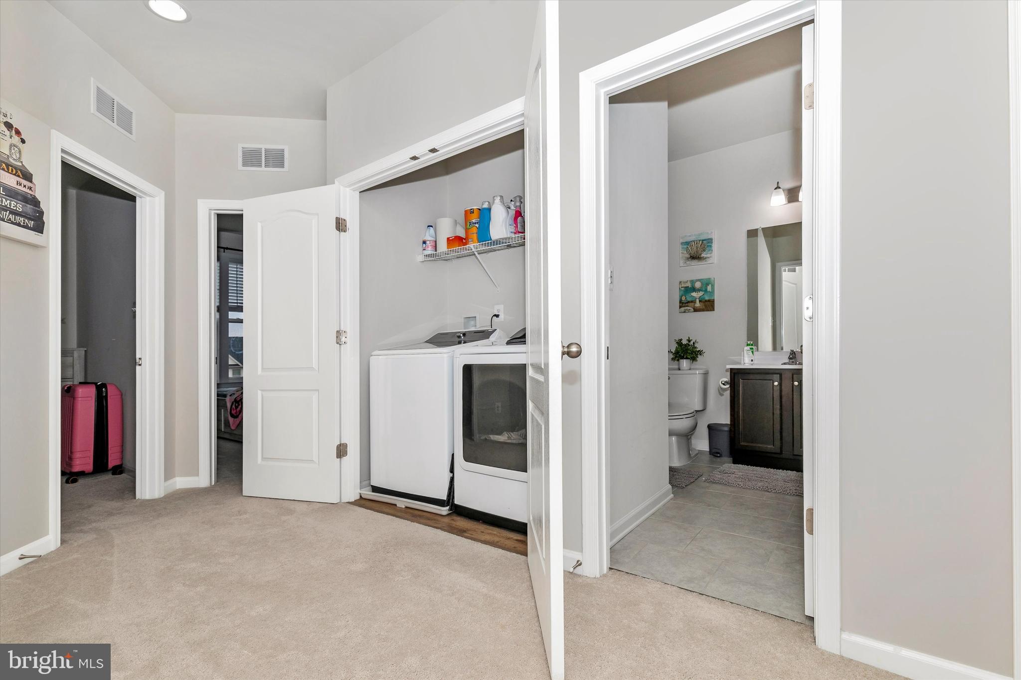 JEFFERSON PLACE - Residential