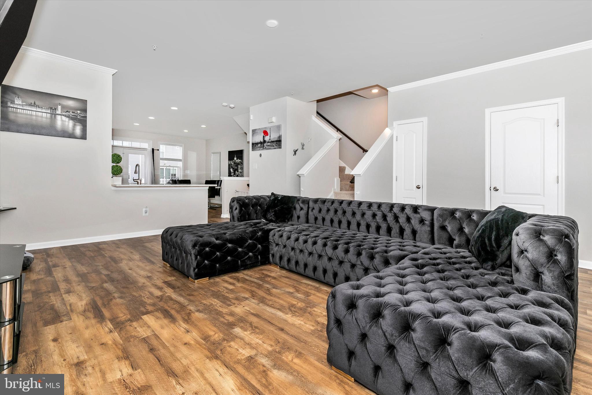 JEFFERSON PLACE - Residential