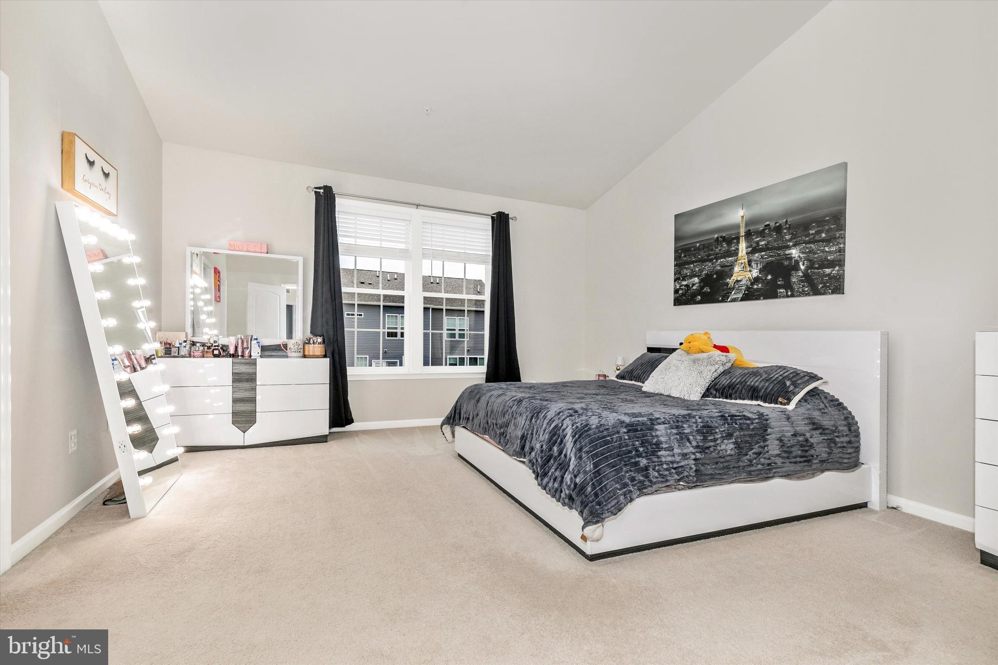 JEFFERSON PLACE - Residential