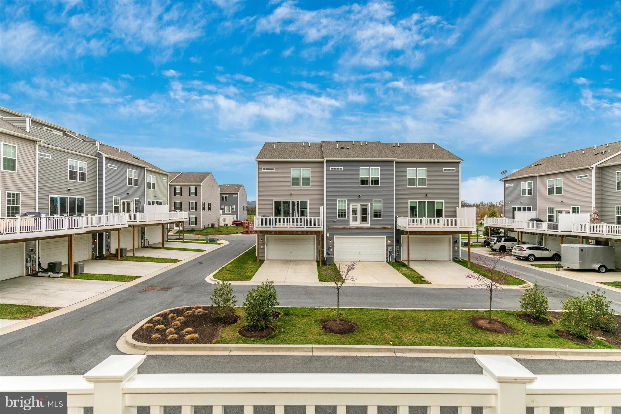 JEFFERSON PLACE - Residential