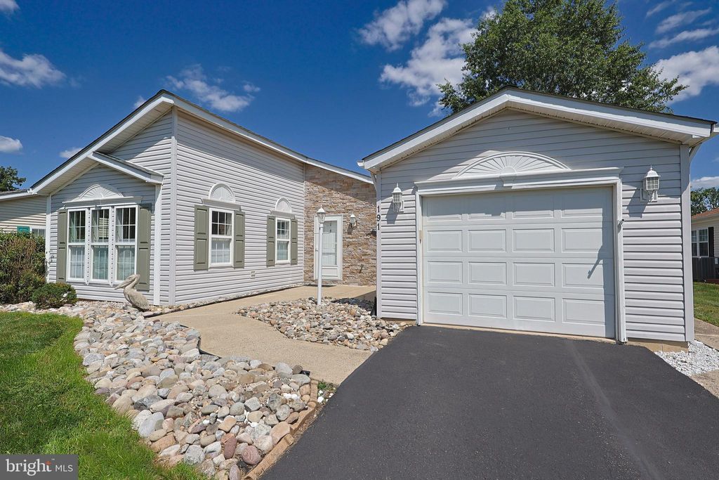 Photo of 191 Cardinal Court S, NEW HOPE, PA 18938 (MLS # PABU2103188)