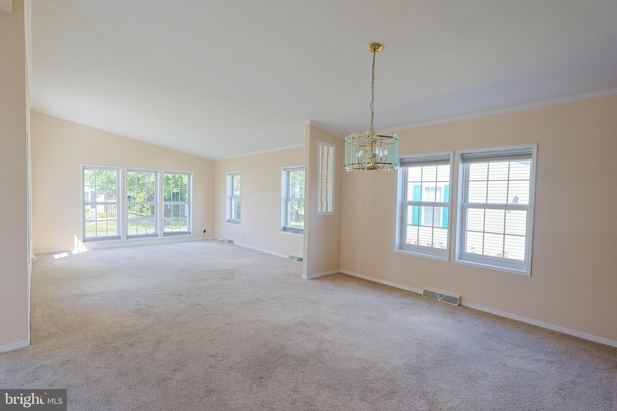 BUCKINGHAM SPRINGS - Residential