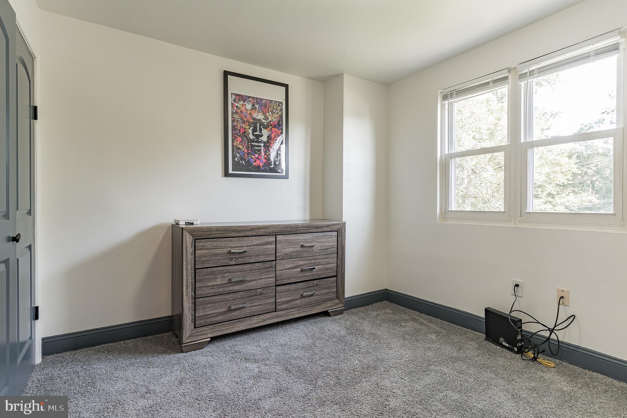 WOODBOURNE HEIGHTS - Residential Lease