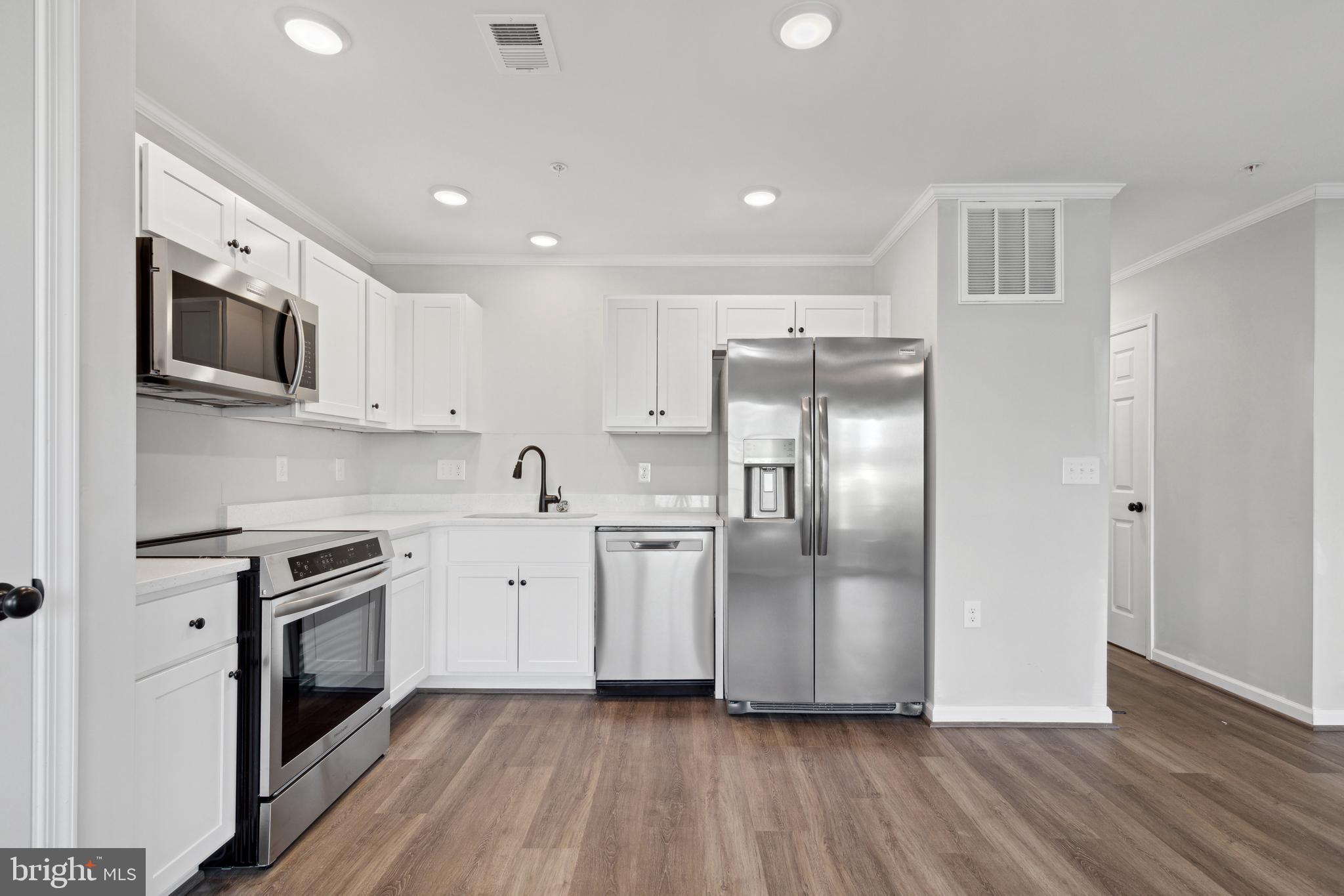 CAMBRIDGE - Residential