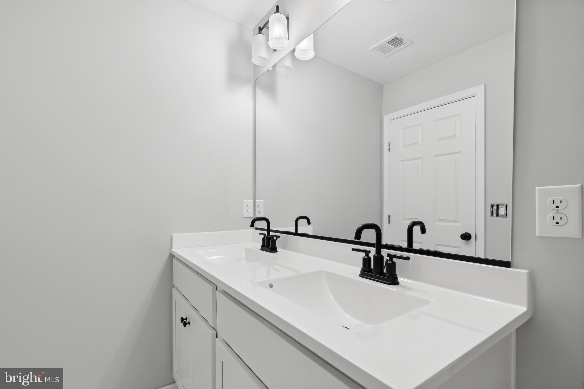 CAMBRIDGE - Residential