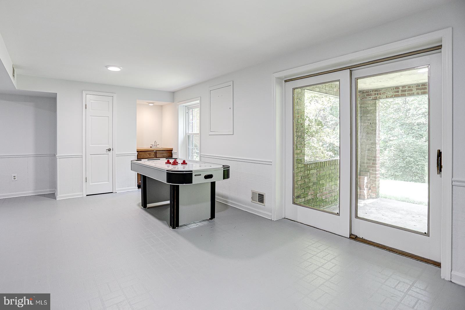 WHETSTONE - Residential