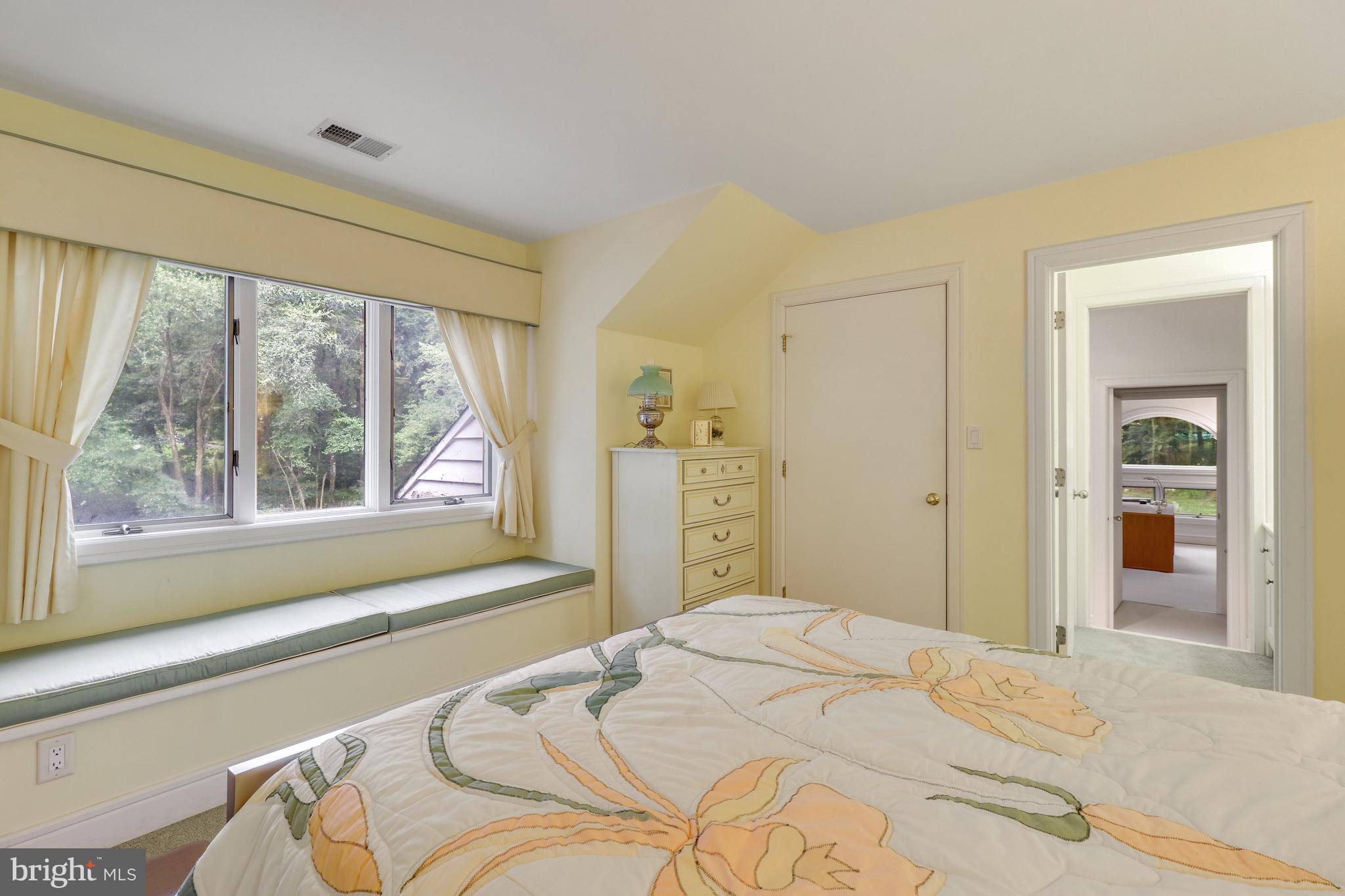 ROCKY RUN - Residential