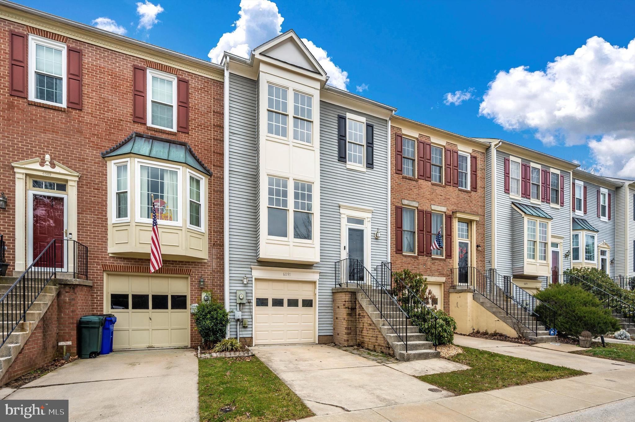 SPRING RIDGE - Residential