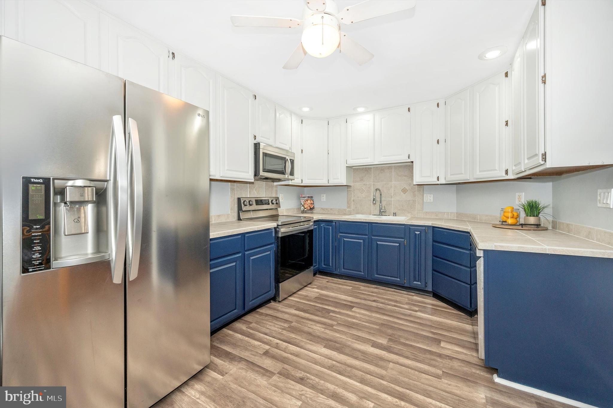 SPRING RIDGE - Residential