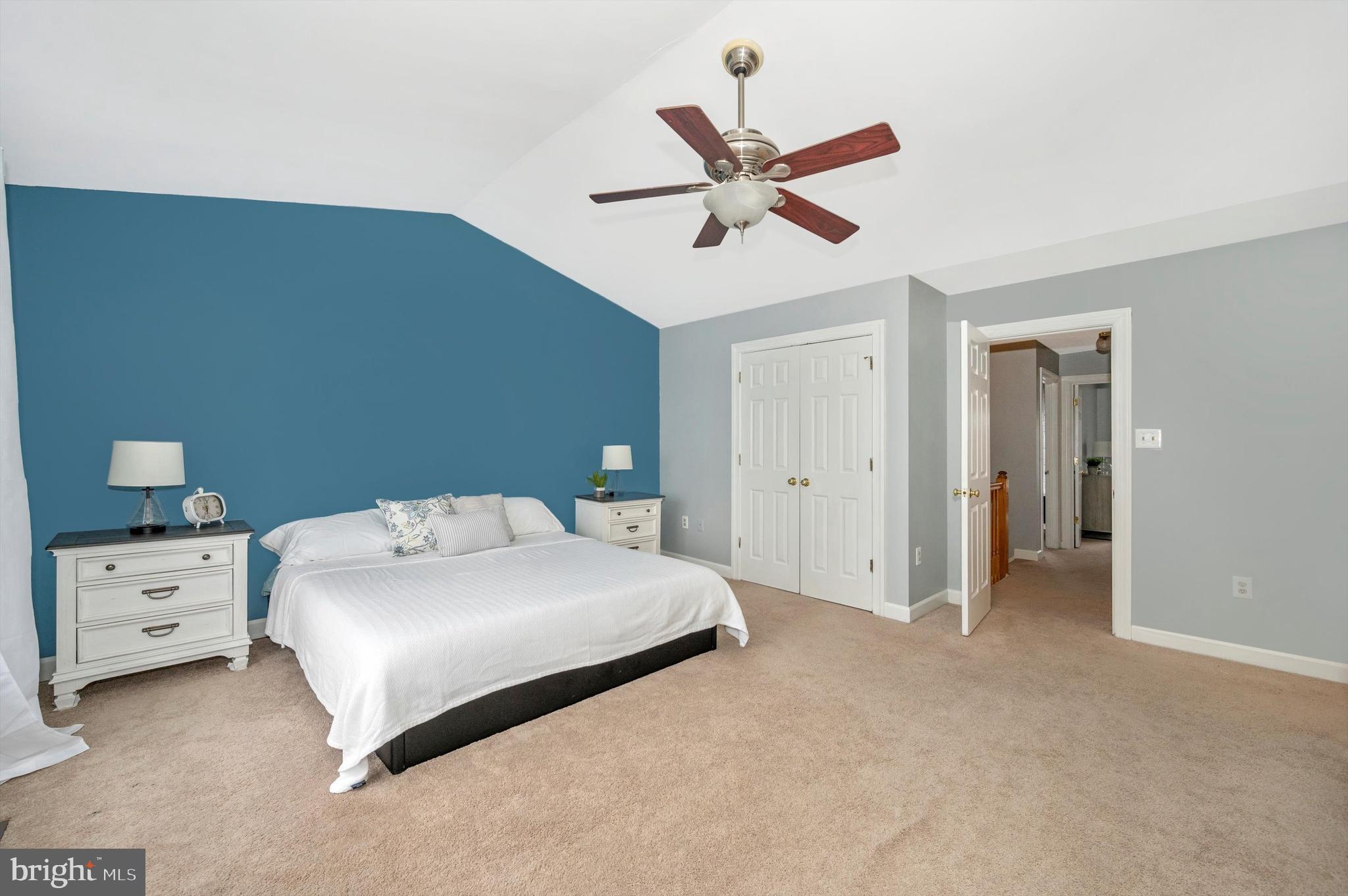 SPRING RIDGE - Residential