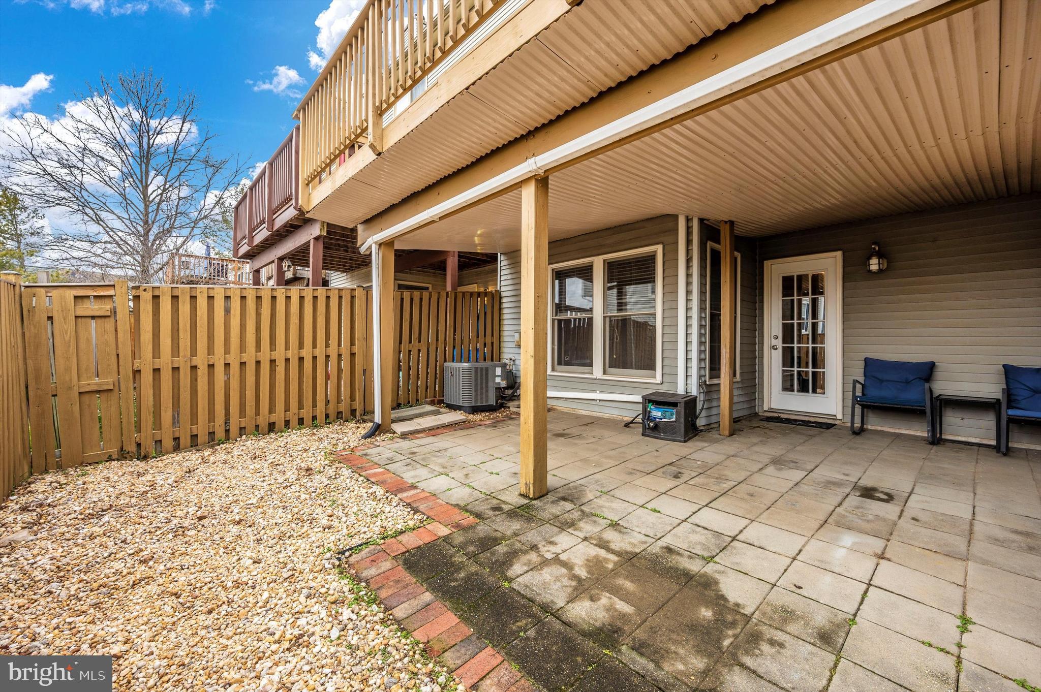 SPRING RIDGE - Residential