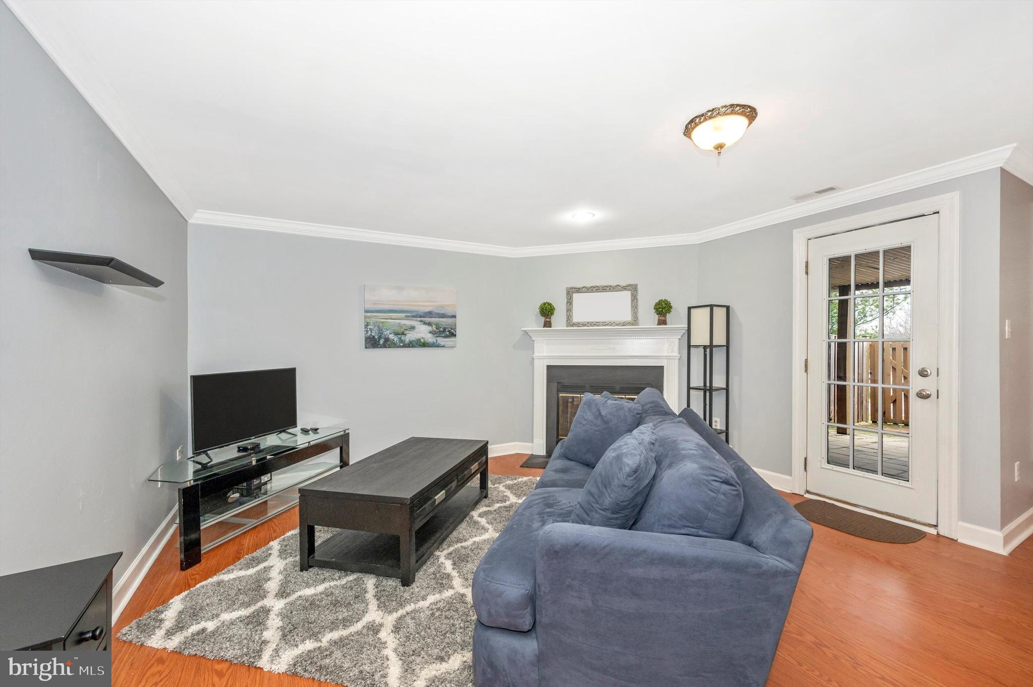 SPRING RIDGE - Residential