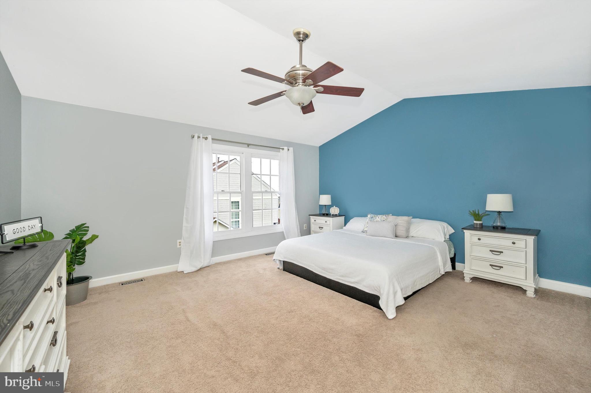 SPRING RIDGE - Residential