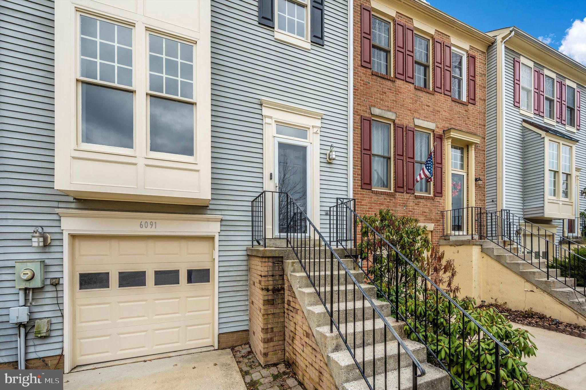 SPRING RIDGE - Residential