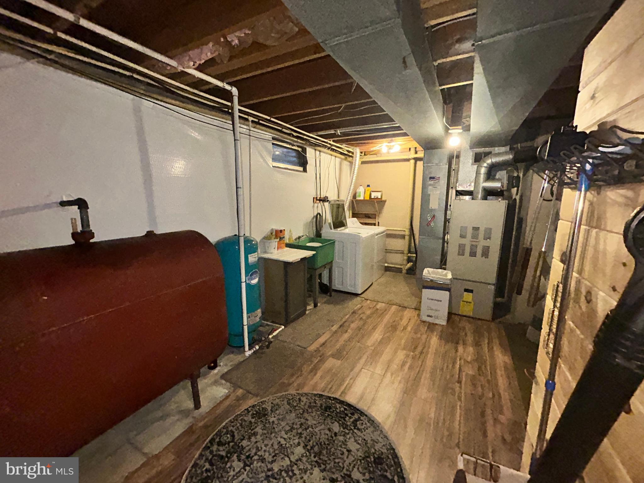 NONE, RURAL - Residential