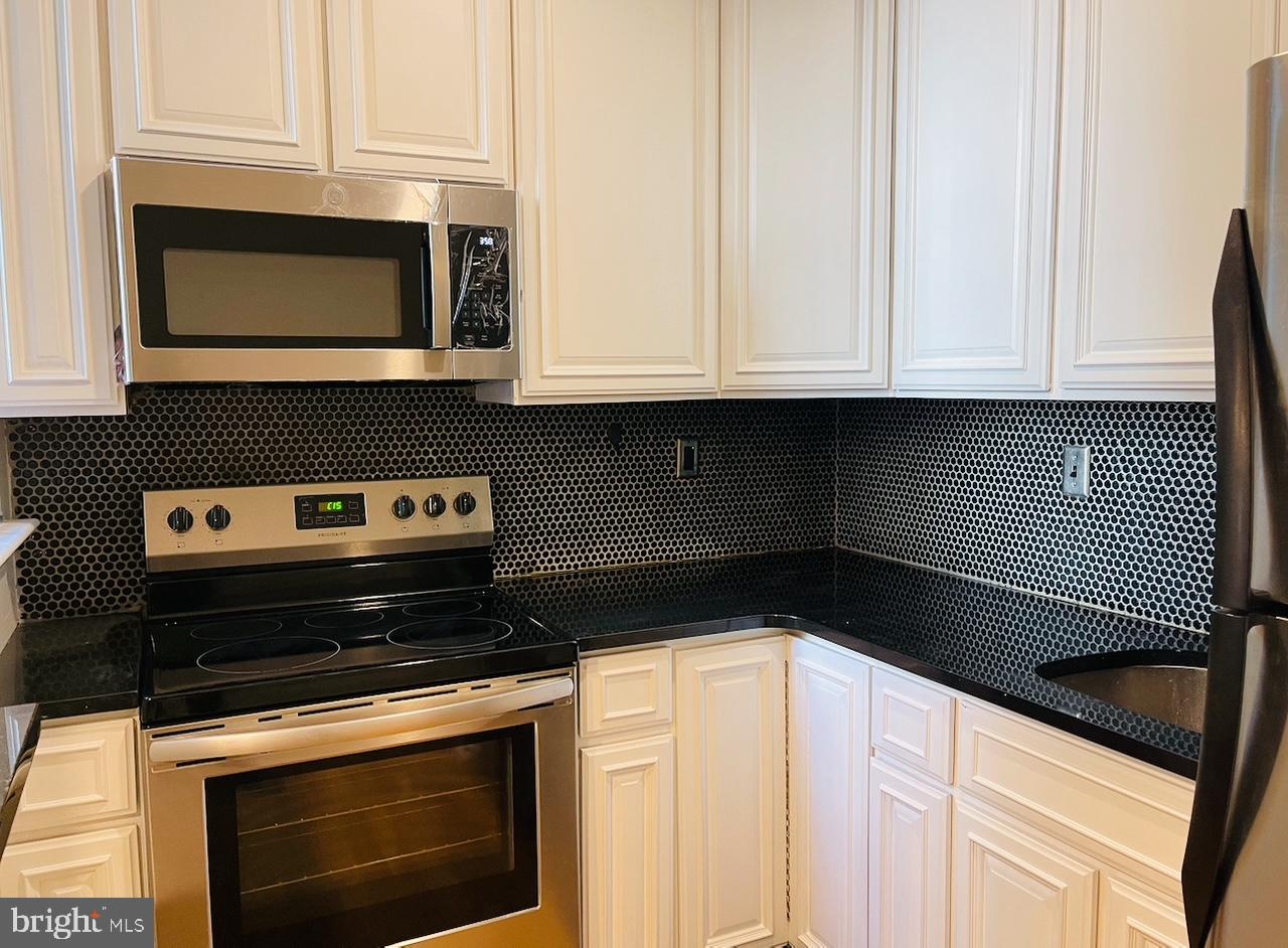 GRADUATE HOSPITAL - Residential