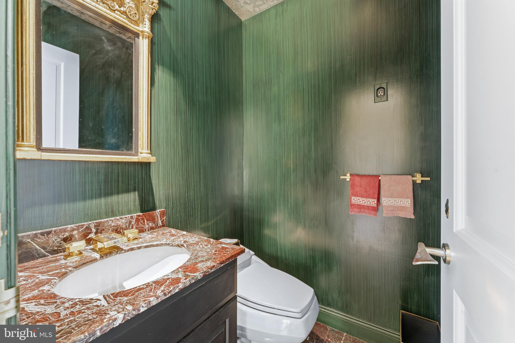 BERKLEY - Residential