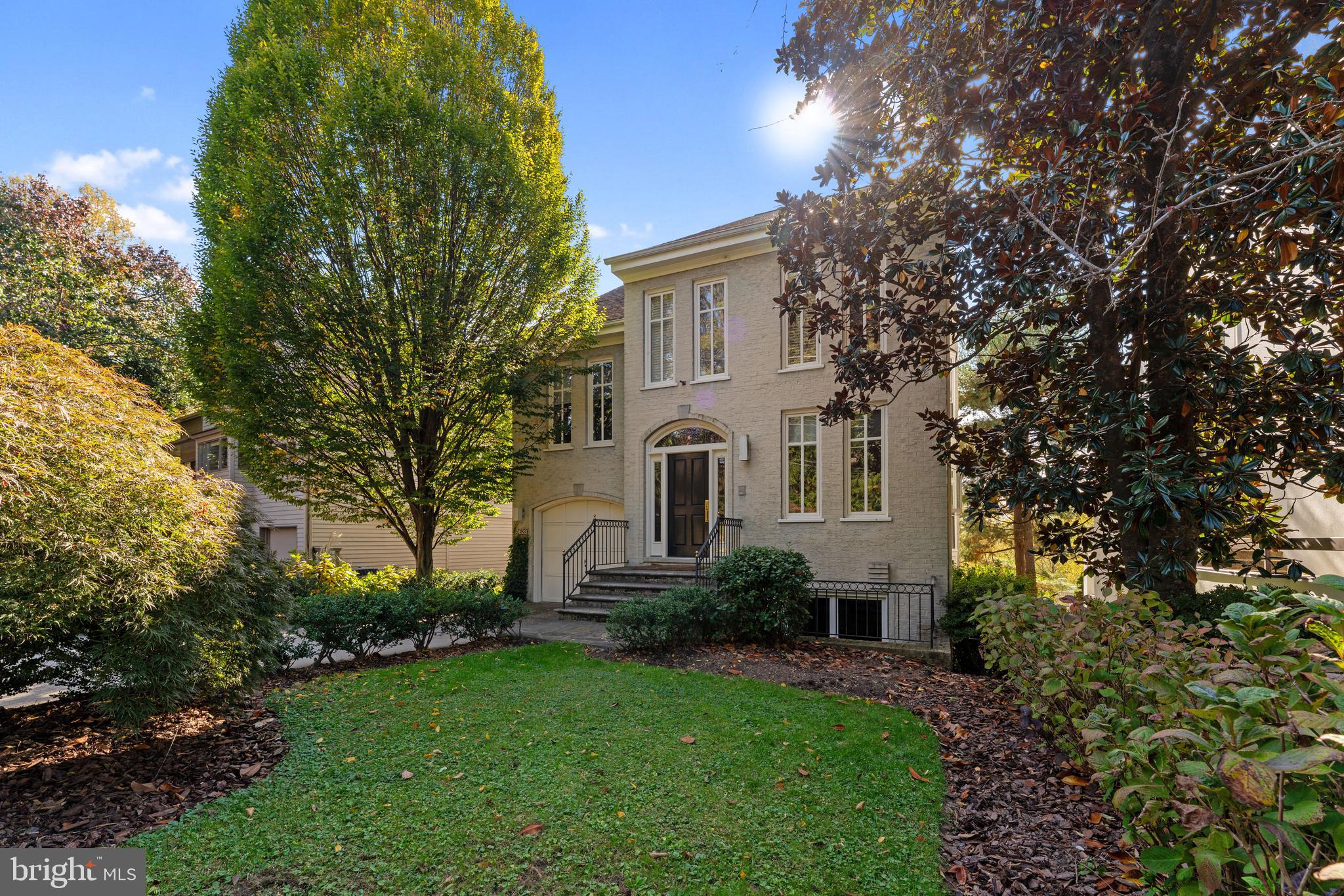 4628 CHARLESTON TERRACE NW