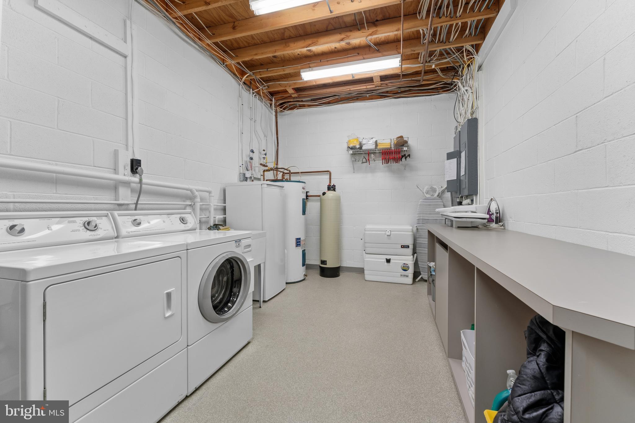 BERKLEY - Residential