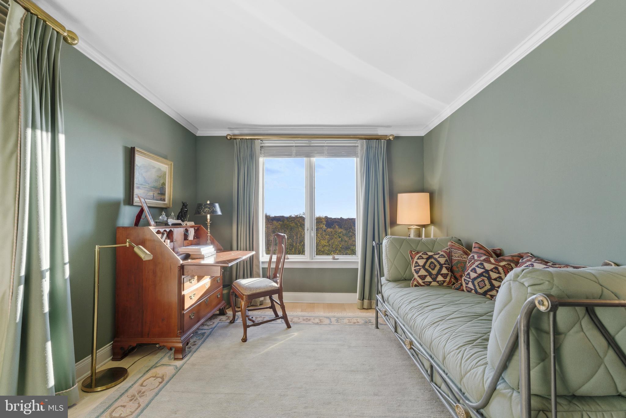 BERKLEY - Residential