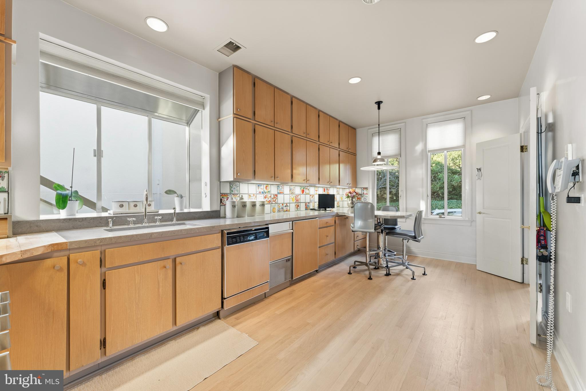 BERKLEY - Residential