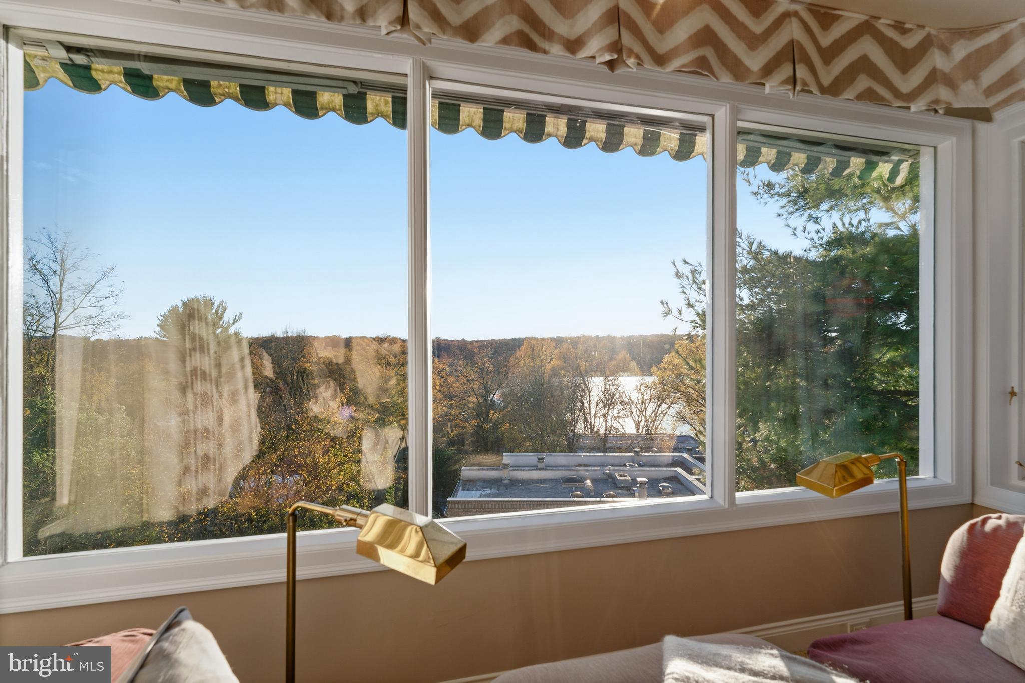 BERKLEY - Residential