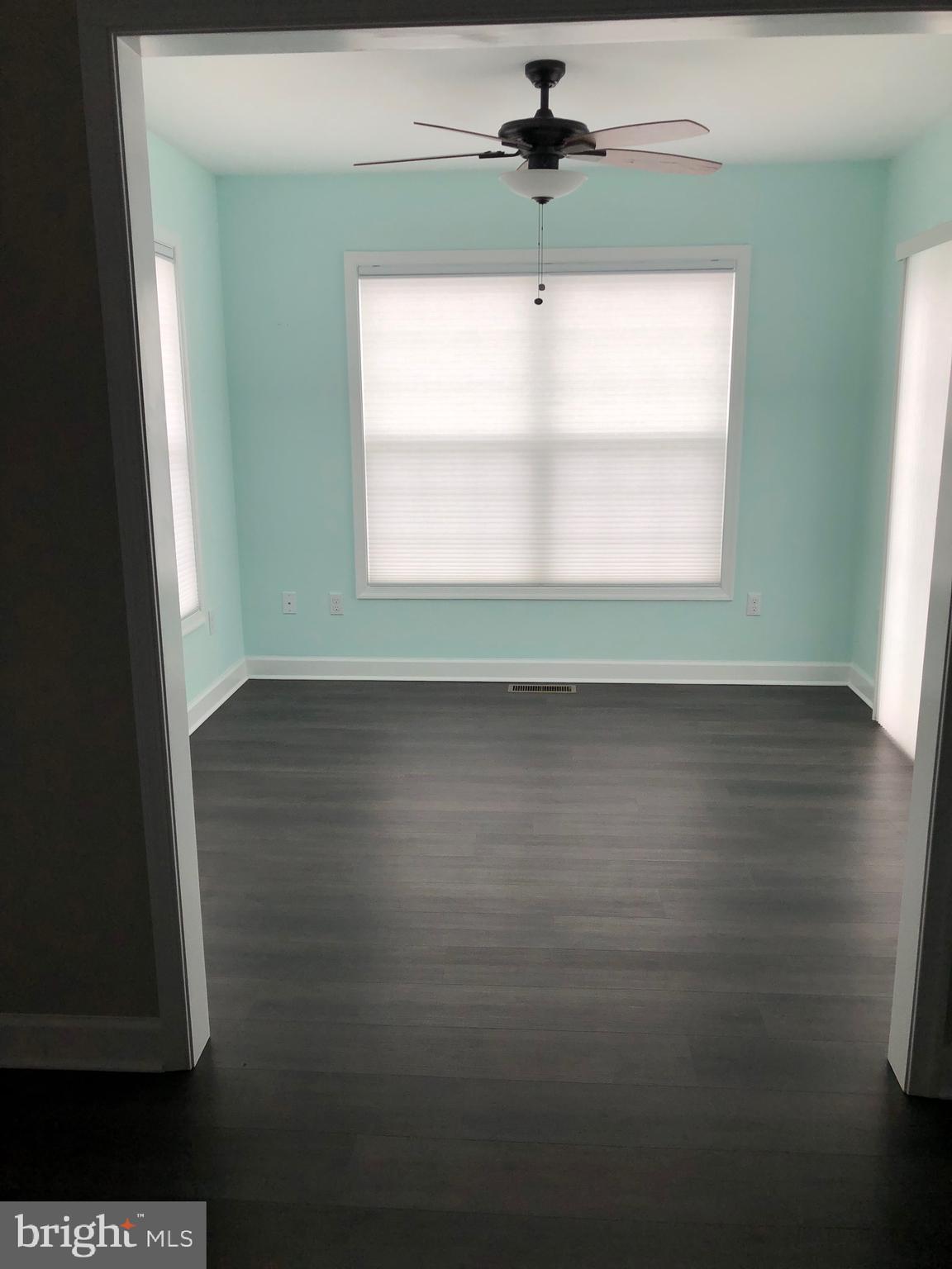 OXFORD LANDING - Residential