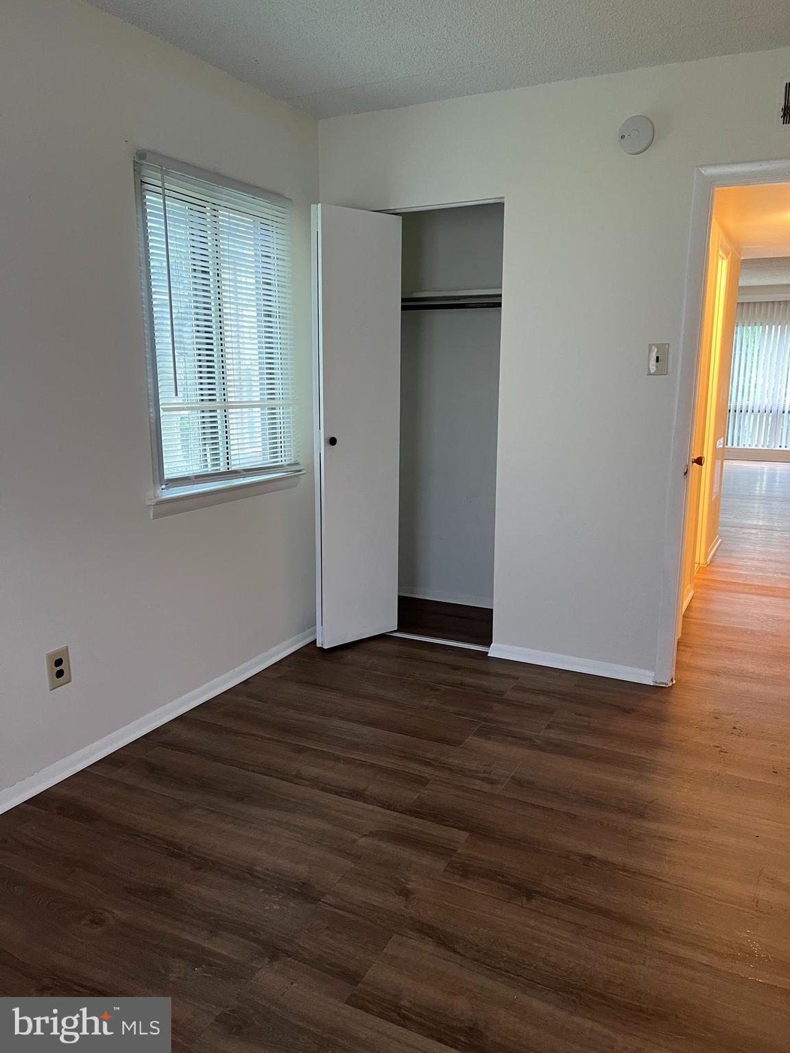 DANBURY VILLAGE - Residential