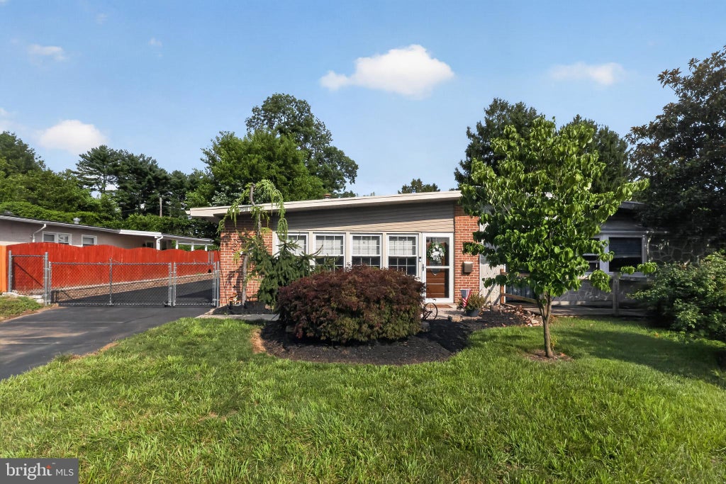 Photo of 9307 Rising Sun Avenue, PHILADELPHIA, PA 19115 (MLS # PAPH2651364)