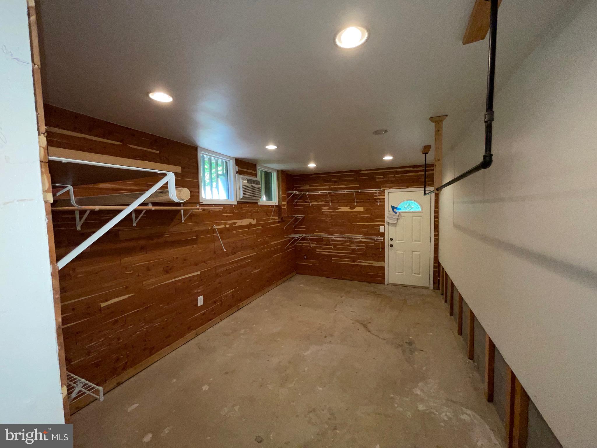 TOWN CENTER - Residential