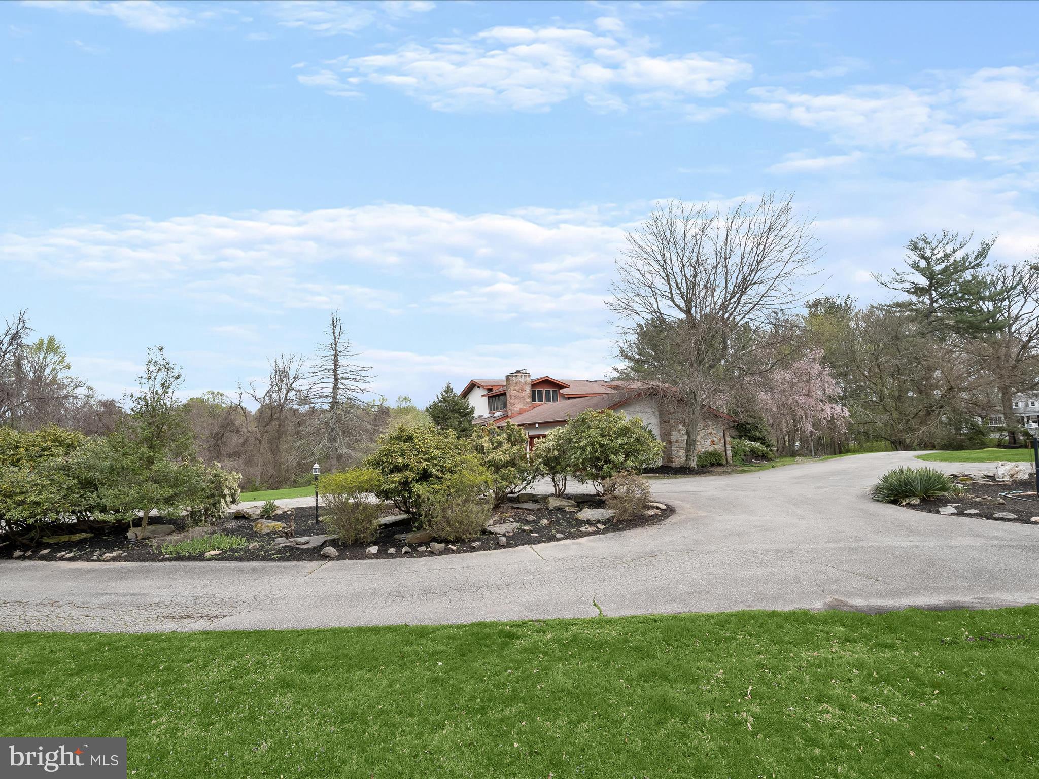 TOWN CENTER - Residential