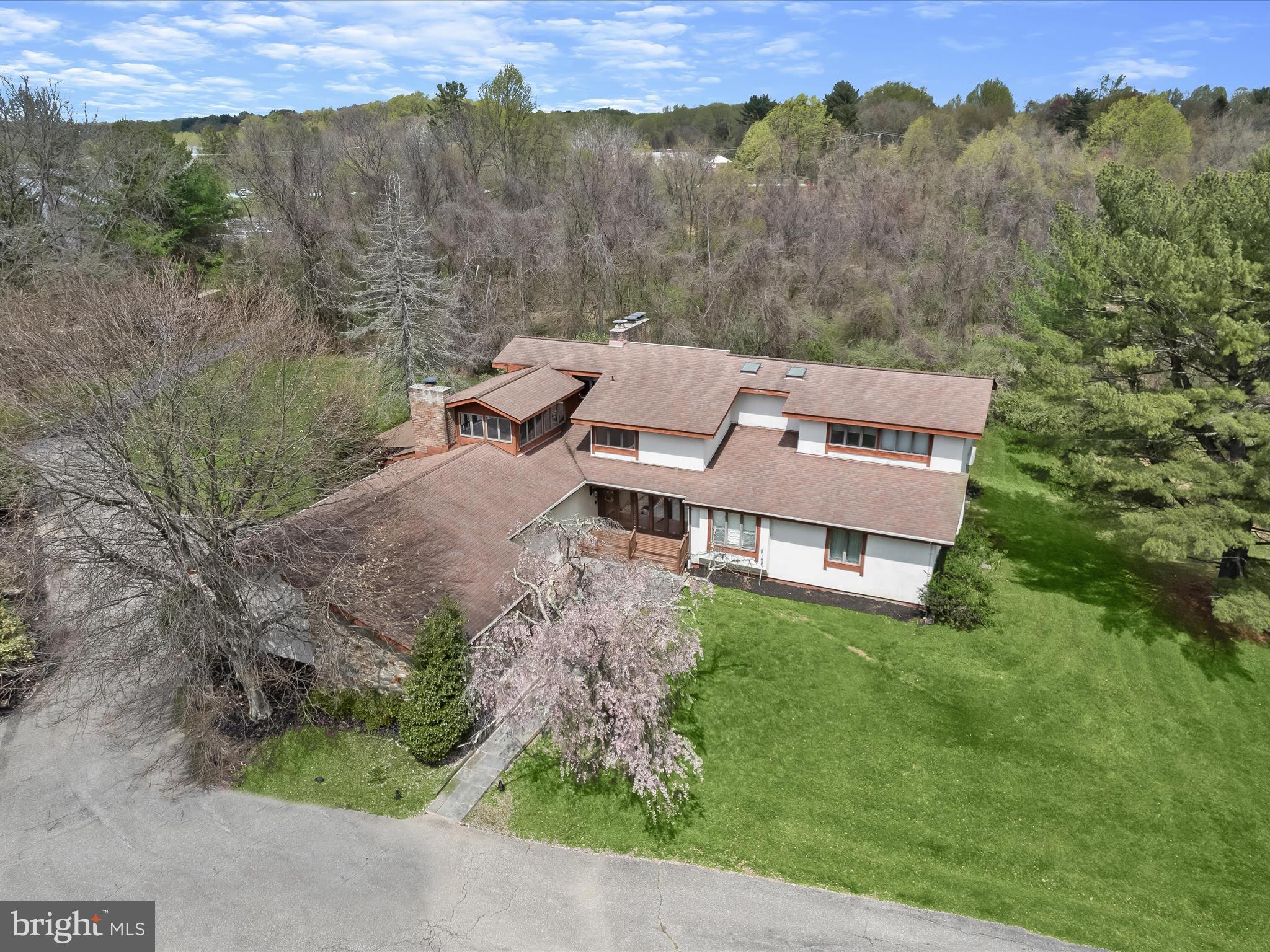 TOWN CENTER - Residential