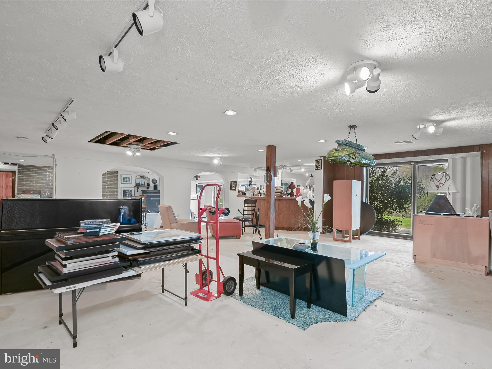 TOWN CENTER - Residential