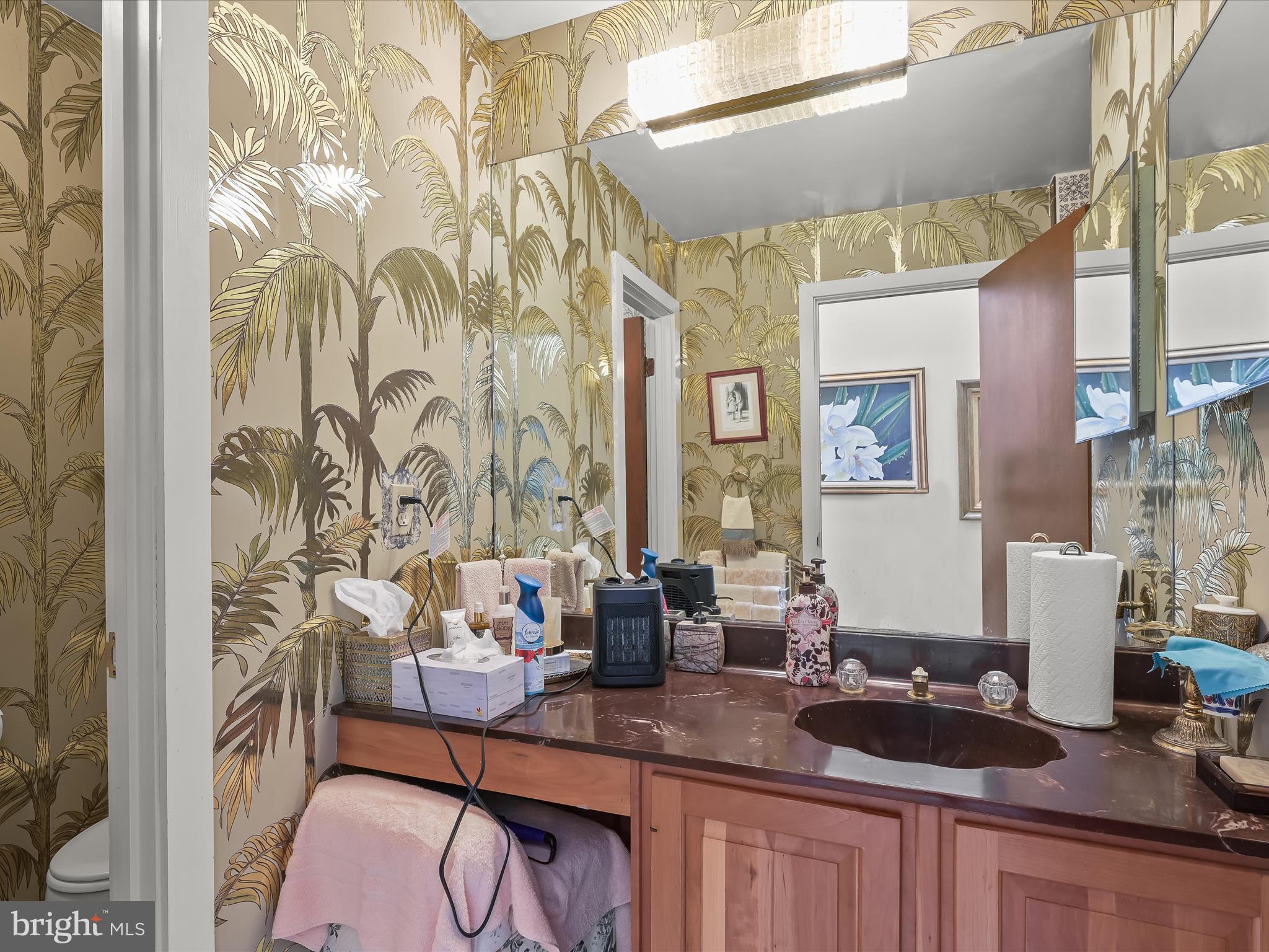 TOWN CENTER - Residential