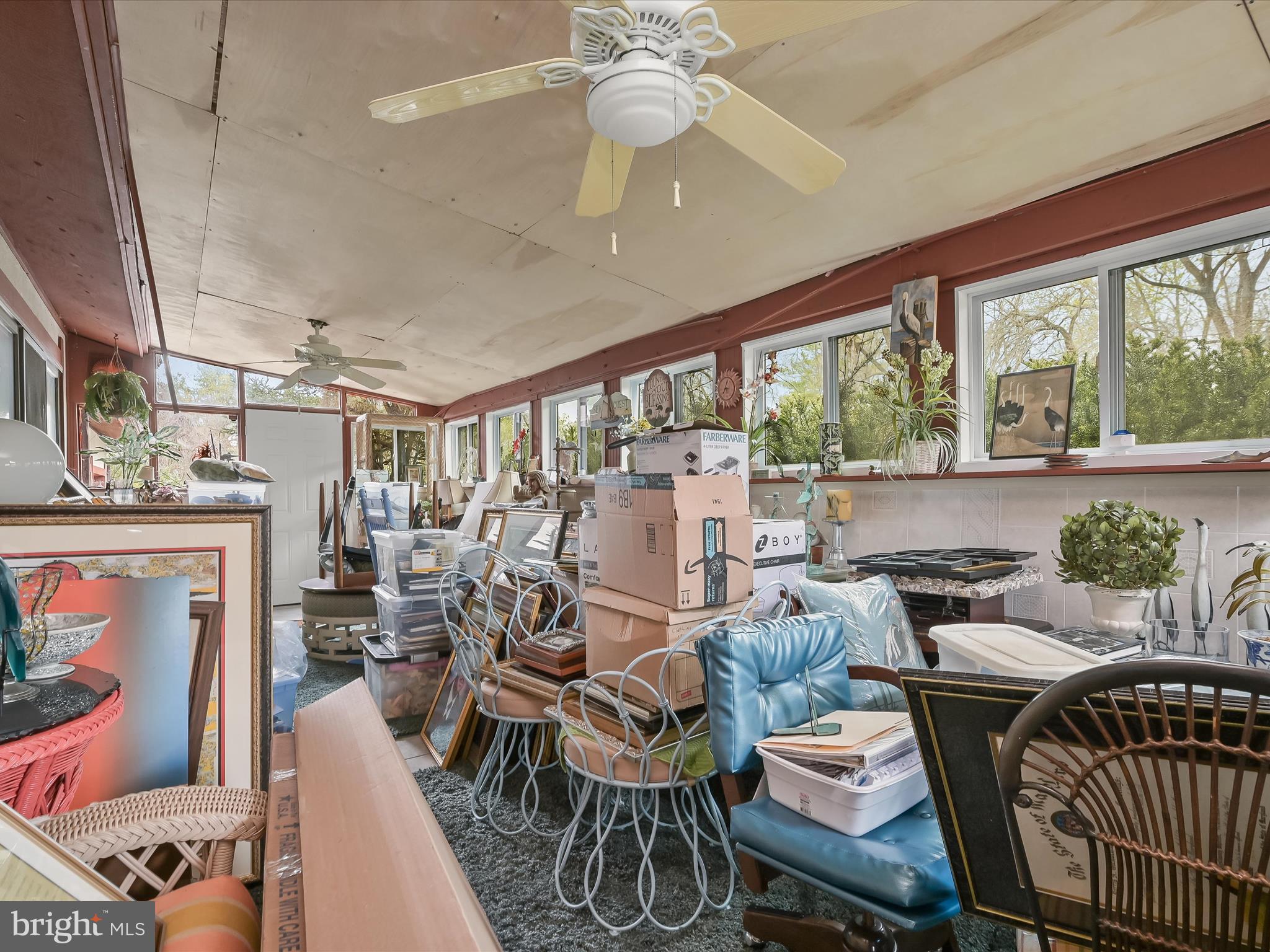 TOWN CENTER - Residential