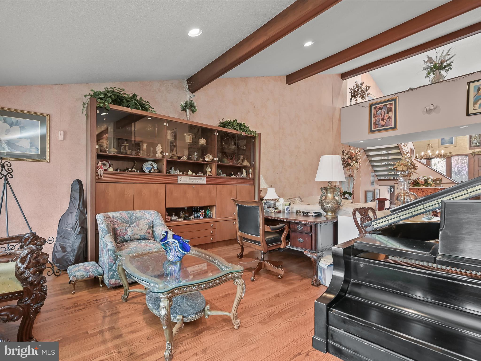 TOWN CENTER - Residential