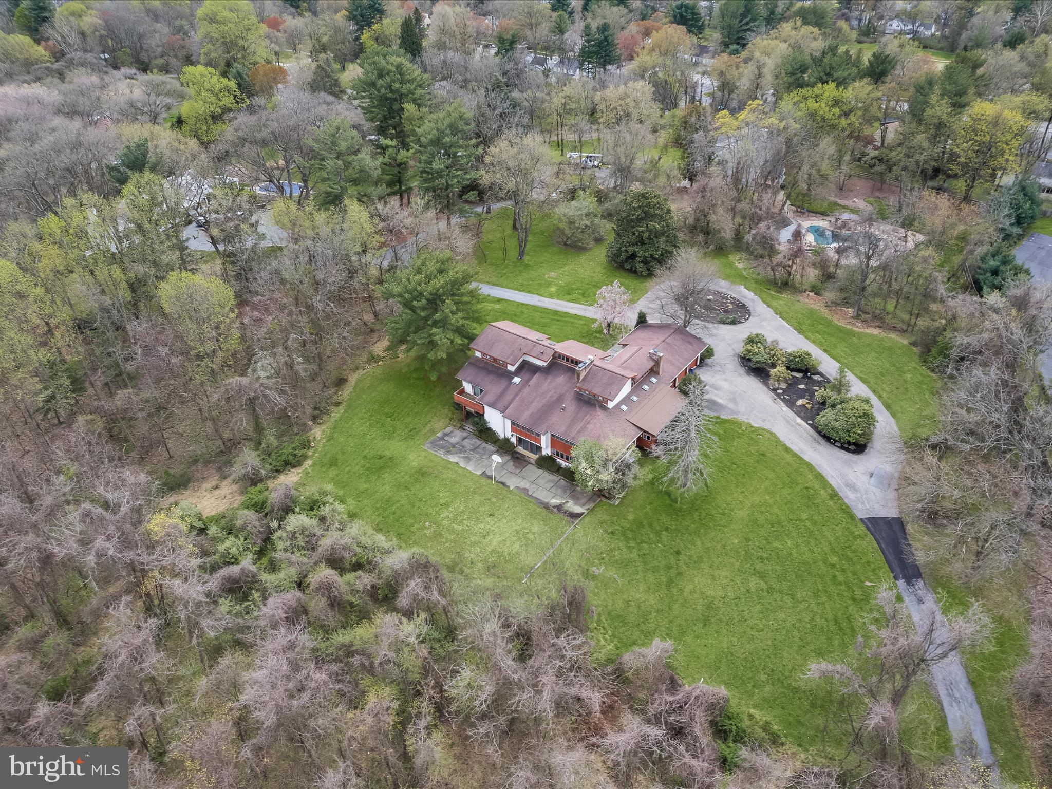 TOWN CENTER - Residential