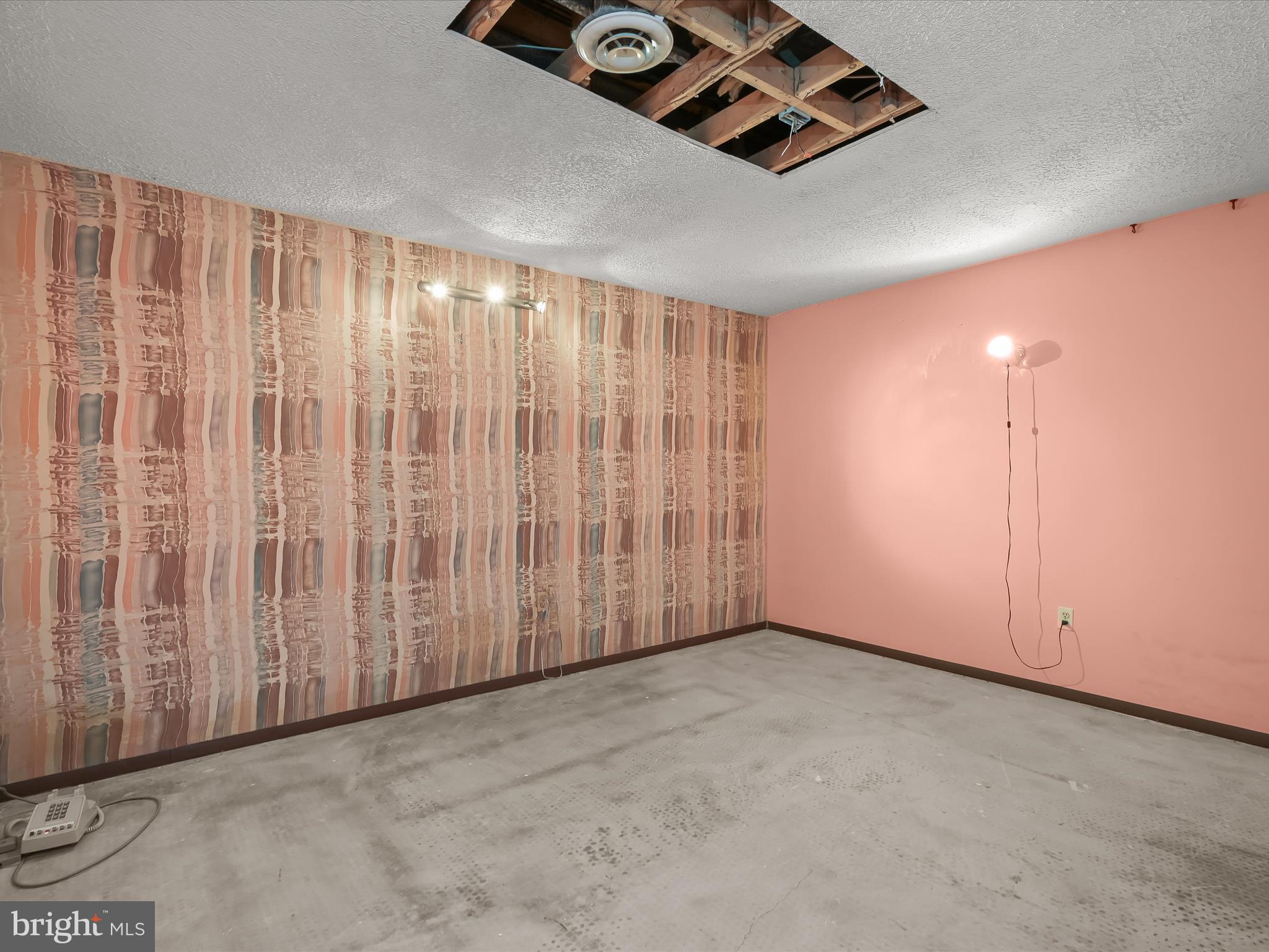 TOWN CENTER - Residential