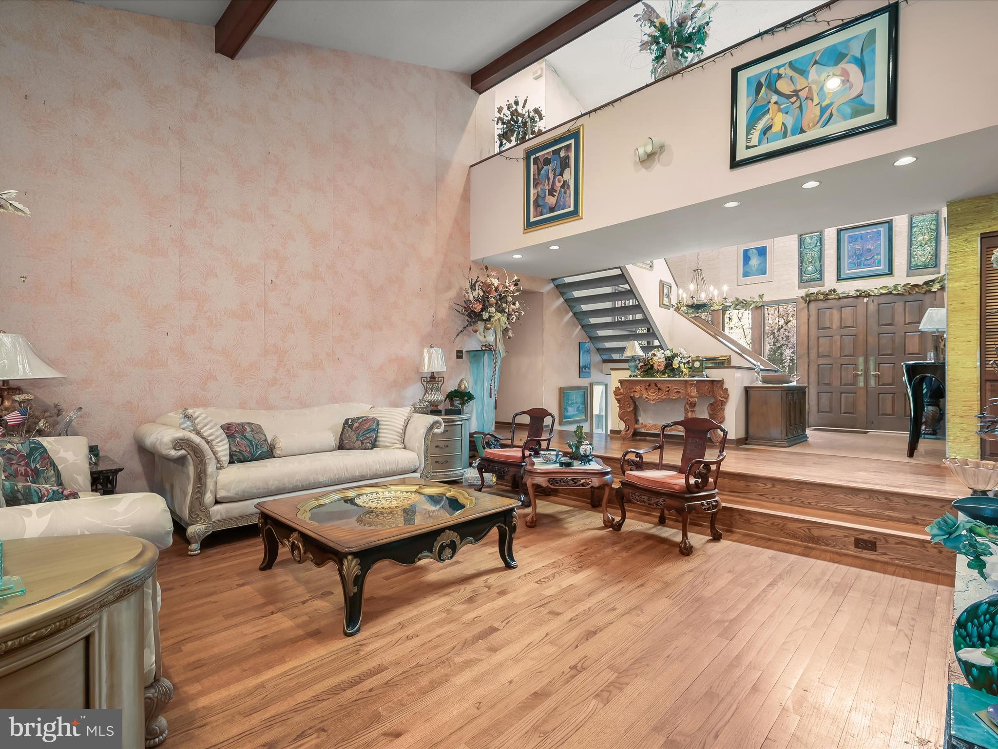 TOWN CENTER - Residential