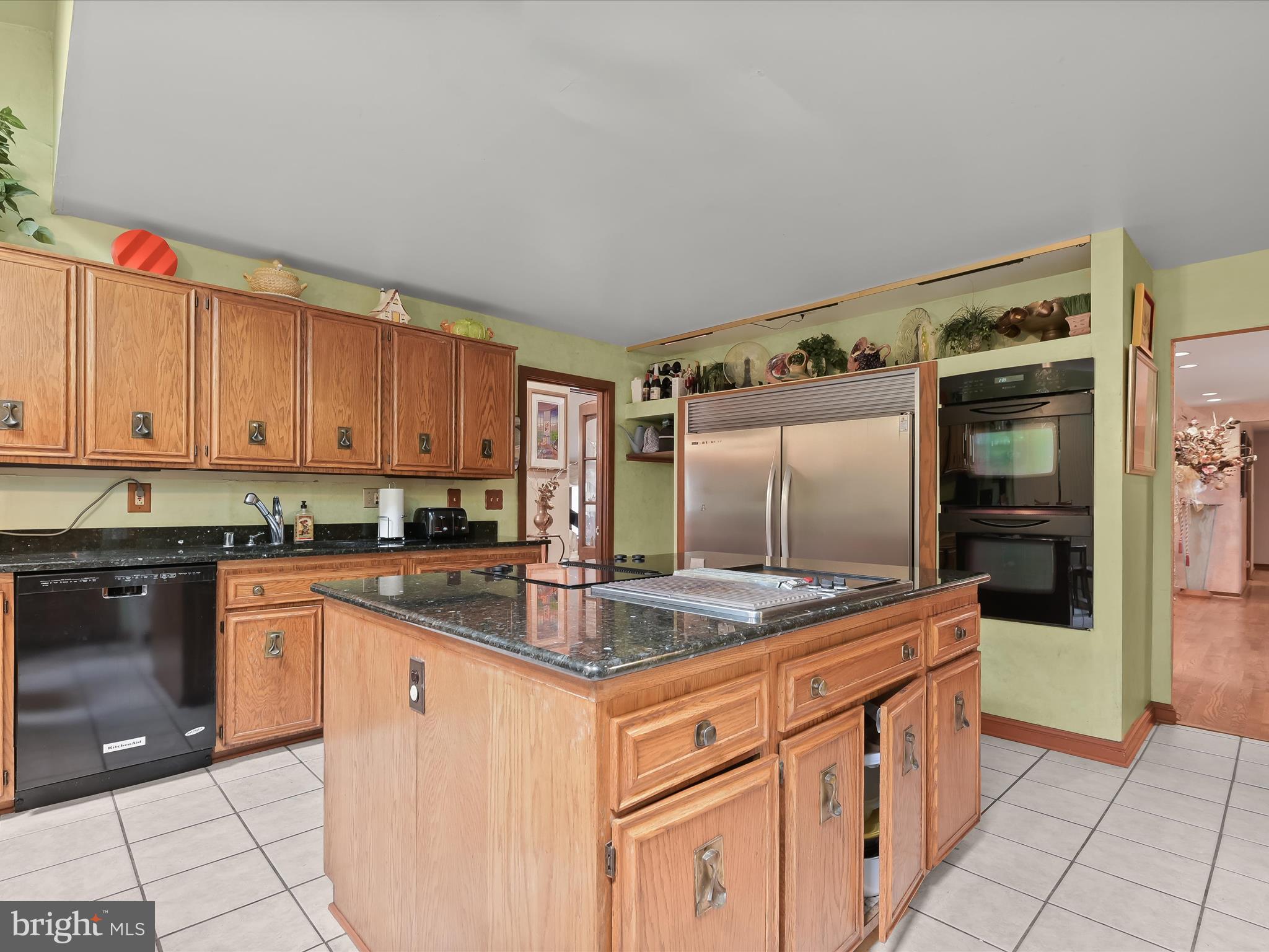 TOWN CENTER - Residential