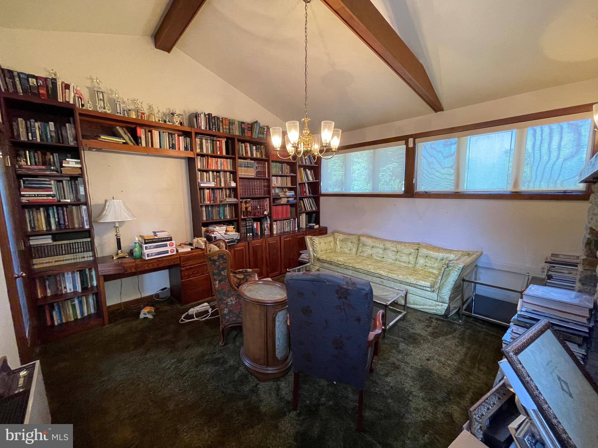 TOWN CENTER - Residential